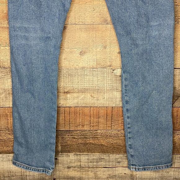 ASOS Design Ultra High Waist Destroyed Blue Jeans Size 28 - Picture 7 of 10